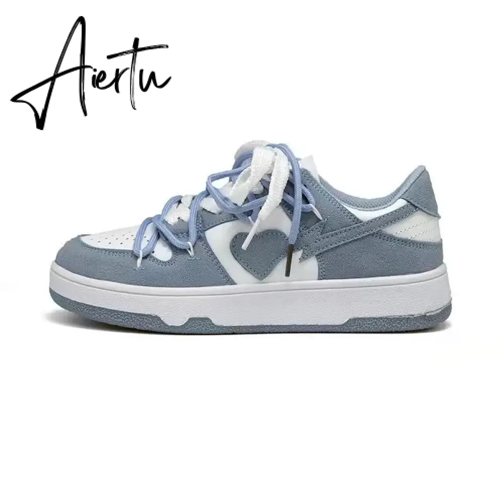 Aiertu New Women’s Sneakers Haze Blue Love Breathable Students Casual Sports Shoes Women Couple Borads Shoes Men Outdoor Sneakers
