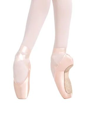 Capezio Développé #5.5 Shank Pointe Shoe 1137W