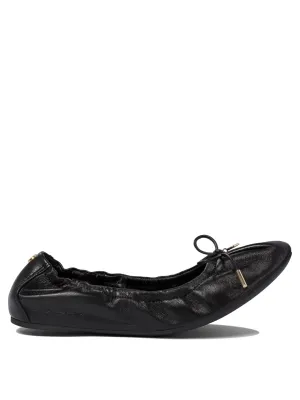Ferragamo Elegant Leather Ballet Flats for Women