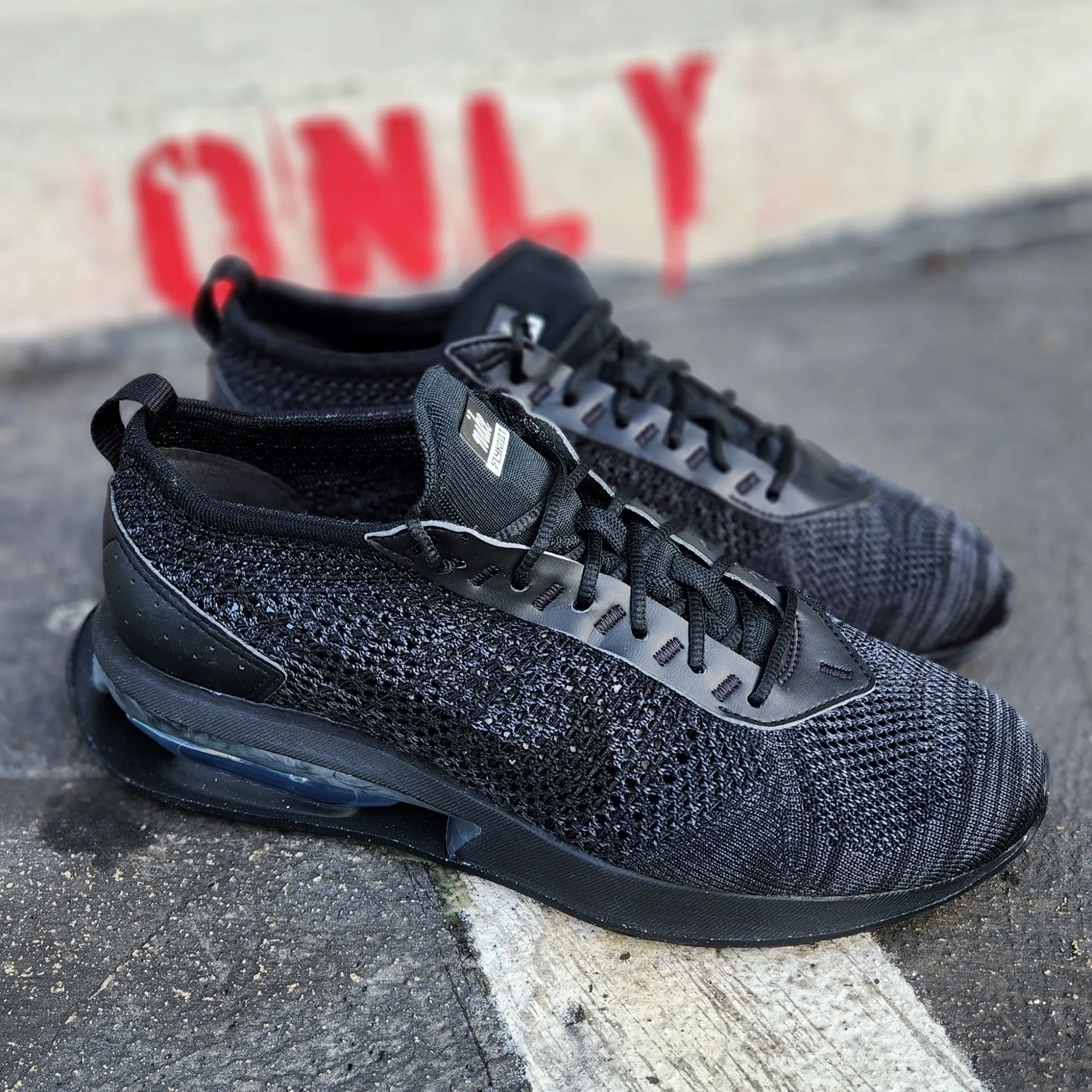 Nike Air Max Flyknit Racer Next Nature Triple Black