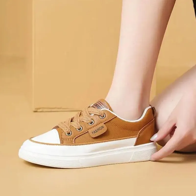Women's Fashionable Casual Thick Bottom Breathable Leather Board Shoes